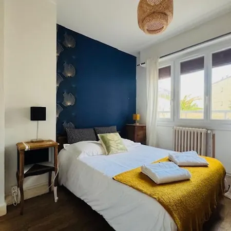 Διαμέρισμα Cozy Flat Near Downtown