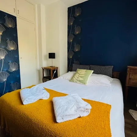 Διαμέρισμα Cozy Flat Near Downtown *